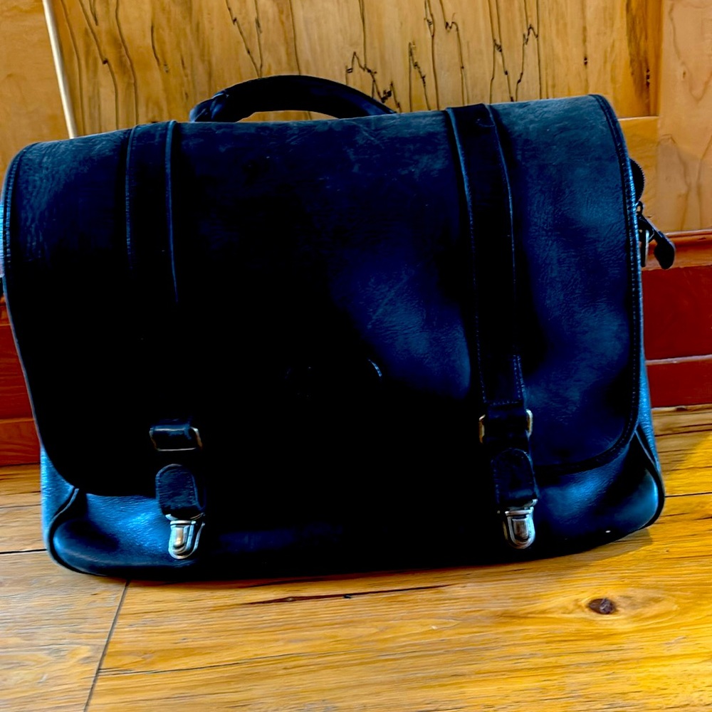 Eddie Bauer, black leather briefcase/computer bag